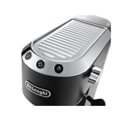 9. DeLonghi Dedica Style EC 685.BK (1350W; schwarz) Espressomaschine