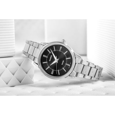 6. Damenuhr CASIO LTP-1303D-1AVDF + Box