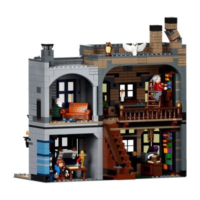 7. LEGO Harry Potter 75978 Winkelgasse