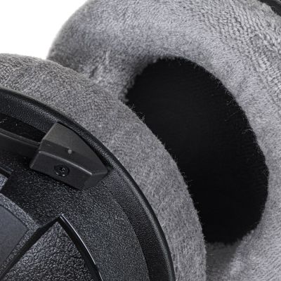 22. Beyerdynamic DT 770 PRO 250 OHM - Geschlossener Studio-Kopfhörer