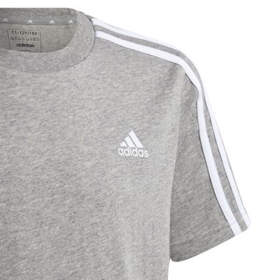 9. adidas Essentials 3-Streifen Baumwoll-T-Shirt Jr IB1669