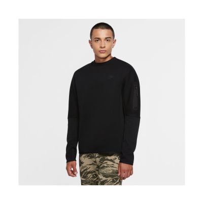 3. Nike NSW Tech Fleece Crew M CU4505-010 Sweatshirt