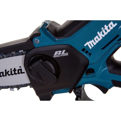 11. MAKITA UC100DZ01 Akku-Astsäge