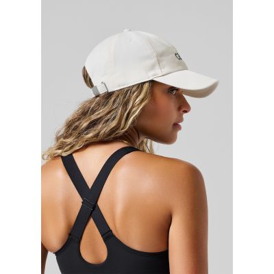 4. Casall Casual Logo Cap Weiß