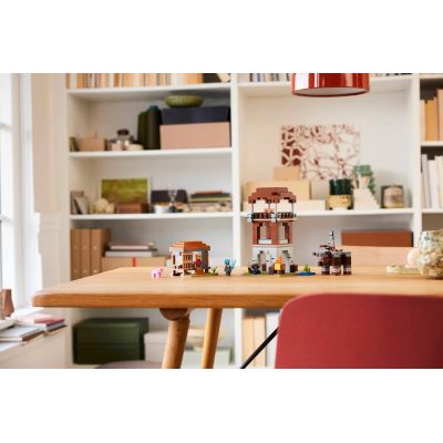 11. LEGO Minecraft 21278 Versteck der Räuber und Verwüster