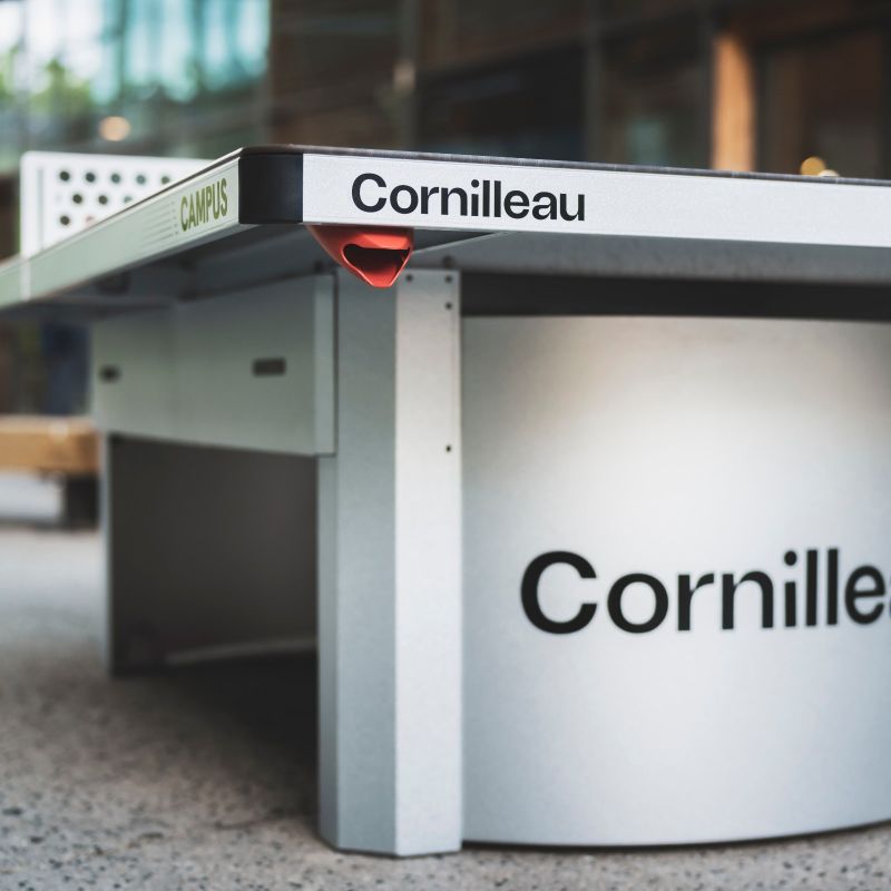8. Cornilleau Pro 510M Outdoor-Tischtennisplatte 112302