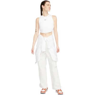 5. Nike Sportswear Chill Knit Damen-T-Shirt Weiß FB8279 100