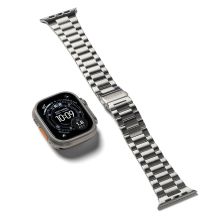 Ringke Metal One Air Armband für Apple Watch 8 / 9 / 10 / 11 / SE / Ultra (44 / 45 / 46 / 49 mm) – Silber