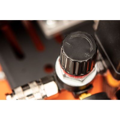 3. NEO Tools 12K031 Kompressor