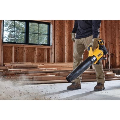 8. 18V DCMBL562N-XJ DEWALT Axialgebläse