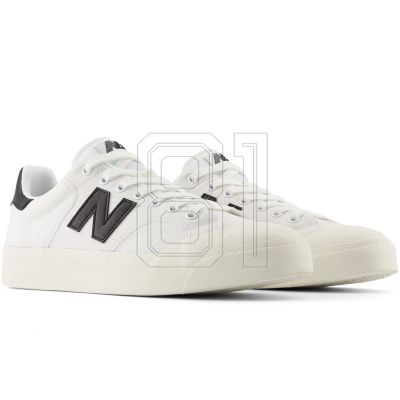 4. New Balance Unisex BB100CVA Schuhe