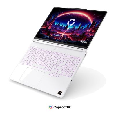 7. Lenovo Legion 5 15AGP11 Ryzen AI 7 450 15,3" WQXGA OLED 500 Nits 165Hz Glänzend 16GB DDR5 5600 SSD512 GeForce RTX 5060 8GB 5.0MP + IR 80Wh Win11 Gletscherweiß