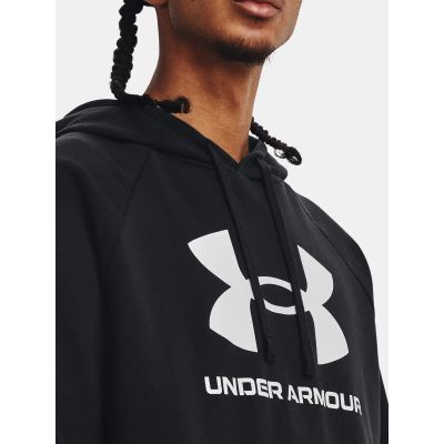 6. Under Armour M 1379758-001 Sweatshirt