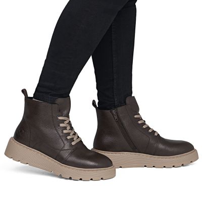 6. Braune Keilstiefeletten aus Leder für Damen, Modell Rieker 70405-25
