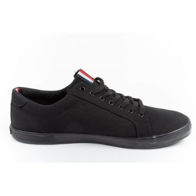 3. Tommy Hilfiger Sneaker M FM0FM005960GJ