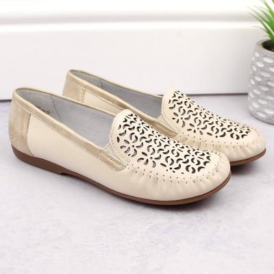 20. Rieker W RKR658 bequeme Leder-Lochschuhe, beige