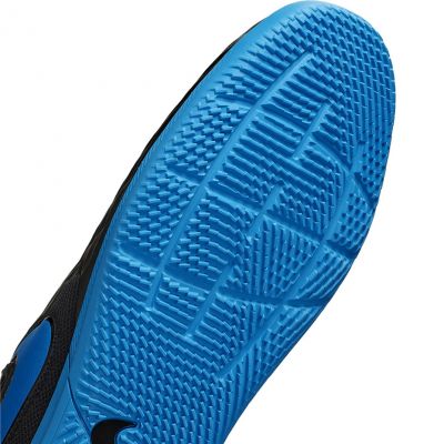 7. Nike Tiempo Legend 8 Club IC M AT6110-004 Hallenschuhe