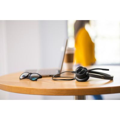 3. Poly Voyager 4320 MS Teams-zertifiziertes USB-A-Headset + BT700-Dongle 77Y98AA