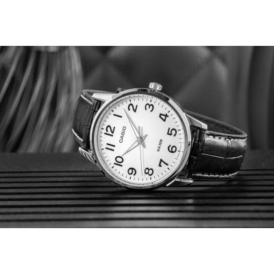 5. Herrenuhr CASIO MTP-1303L-7BVDF + Box