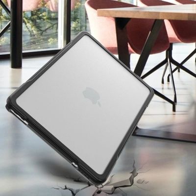 6. Tech-Protect Velar Hülle für MacBook Neo 13" 2026 - Transparent