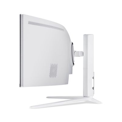 5. Acer Predator Z57A 57,1" Curved 120Hz 7680x2160 (Speditionsversand)