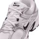 8. Nike Herrenschuhe V5 RNR HJ5228-104