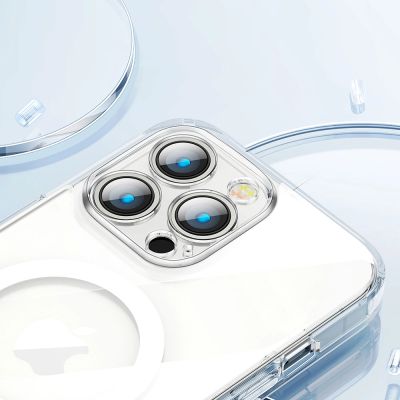 8. Joyroom 14D Magnetic Case Magnetische Hülle für iPhone 14 Plus kompatibel mit MagSafe transparent (JR-14D7)
