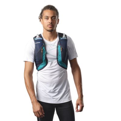 3. Salomon Active Skin 12 Set Rucksack C21777