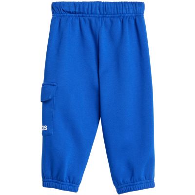 11. adidas Essentials Joggers blauer Kinder-Trainingsanzug JE1381