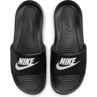 9. Nike Victori One M CN9675 002 Pantoletten