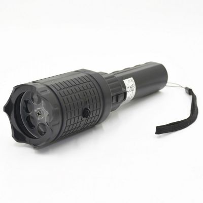 LED-Projektor mit austauschbaren Folien für Halloween