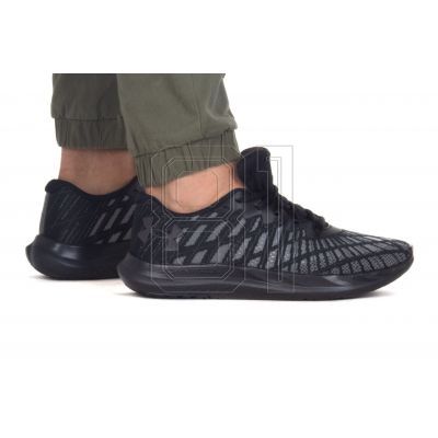5. Under Armour Charged Breeze 2 M Schuhe 3026135-002