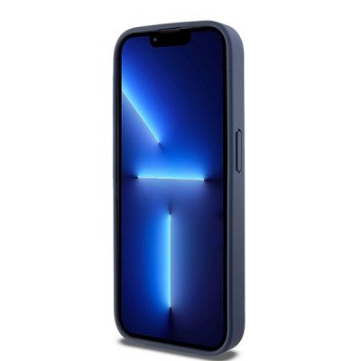 5. DKNY Lederhülle mit Monostreifen und Metalllogo für iPhone 15 Pro – Blau