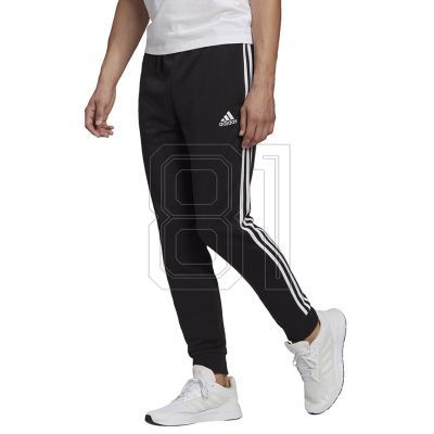 2. adidas Essentials Tapered Cuff 3 Stripes M GK8831 Hose