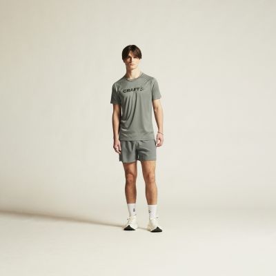 3. Herren CORE ESSENCE SHORTS 2 M
