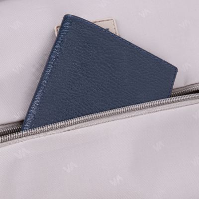 18. RIVACASE Anvik 15,6"-Laptop-Rucksack, 15 l, schwarz, aus wasserdichtem Material, Fächer für ein 10,5"-Tablet, Smartphone, Dokumente, Zubehör, Trinkflasche