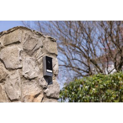 2. EZVIZ HP7 Video-Türsprechanlage für zwei Familien mit zwei Monitoren