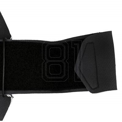 3. Nike Lean armband NRN65-082
