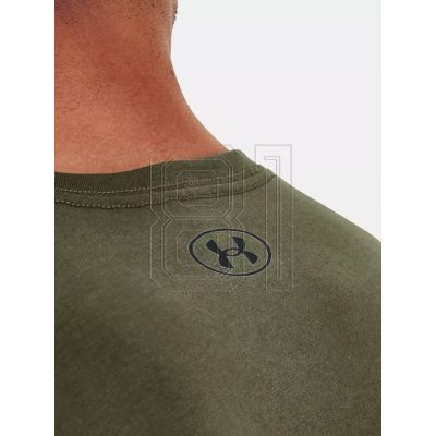 11. Under Armor T-shirt M 1326799-390