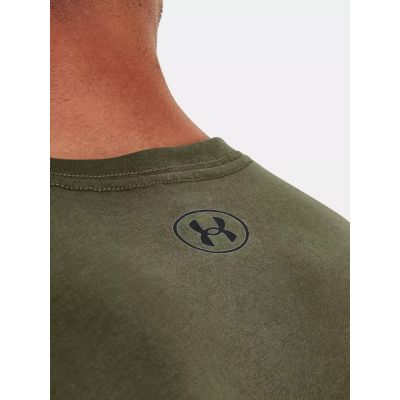 11. Under Armour T-Shirt M 1326799-390