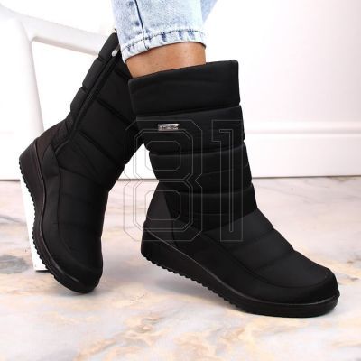 8. High-top snow boots News W EVE436A black