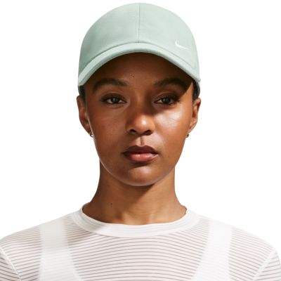 7. Nike Club Cap Grün FZ5698 007