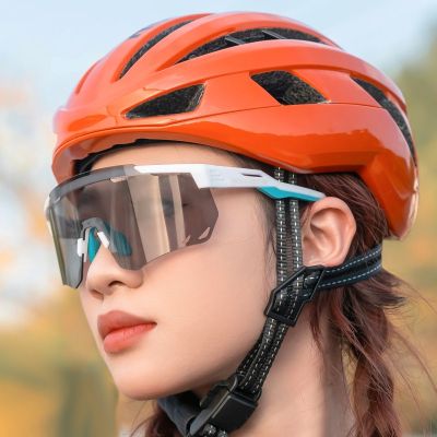 2. Rockbros Sportbrille 14110013003 mit photochromen Gläsern