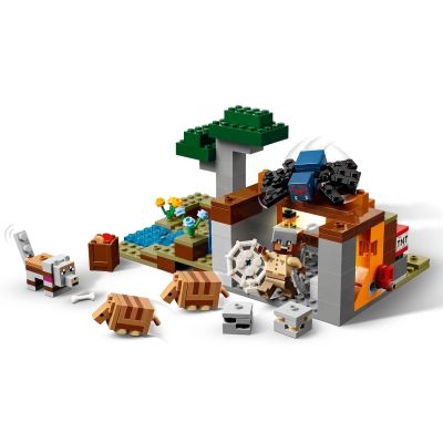 4. LEGO MINECRAFT 21269 Minecraft Schlachtschiff Mine Expedition