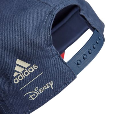 8. Adidas Disney Mickey Mouse Jr. IW1122 Kappe