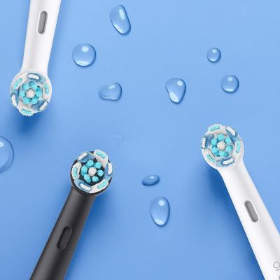 6. Braun Oral-B iO8 BLACK Elektrische Zahnbürste