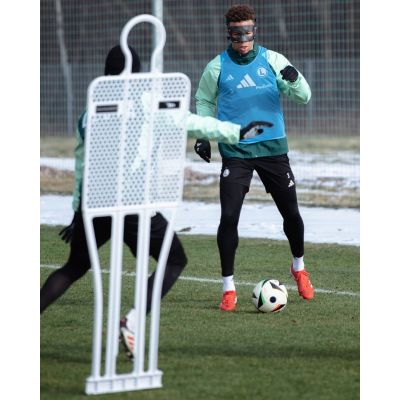 58. Fußballwand PRO 180 cm - NYLON