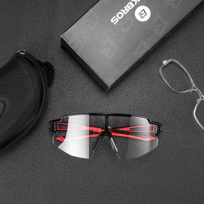 3. Rockbros Sportbrille mit photochromen schwarzen Gläsern