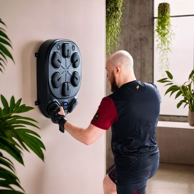 3. TB10 Elektronisches Bluetooth-Boxziel mit Musik und Handschuhen, 4000-mAh-HMS-Akku