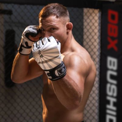 12. MMAM-Handschuhe – Japan – Valor-Serie